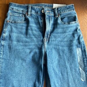 American Eagle Mom, Jean, classic blue stretch size 6 short